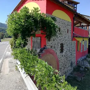 Couette-café E Locazioni Turistiche Antico Borgo Toscano Montecatini Terme