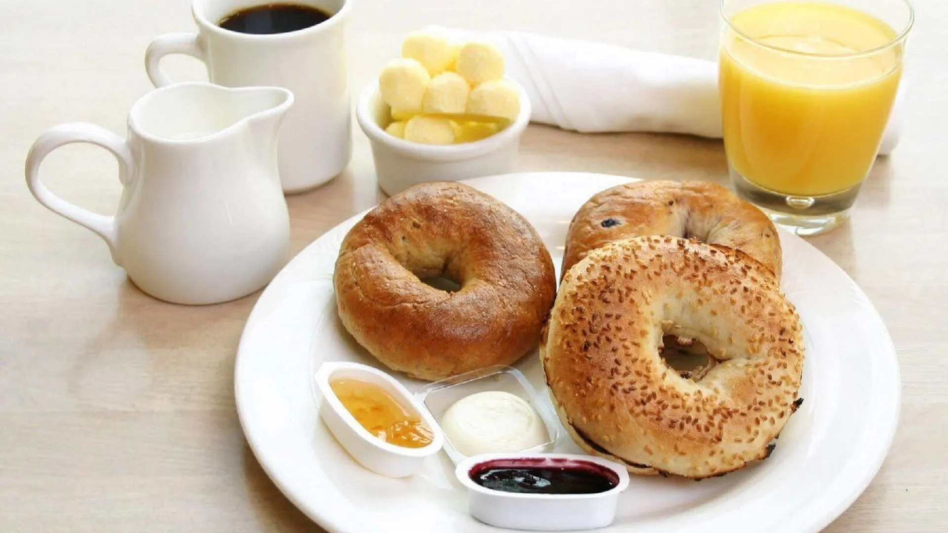 Colony Club Inn & Suites 나사우 바하마